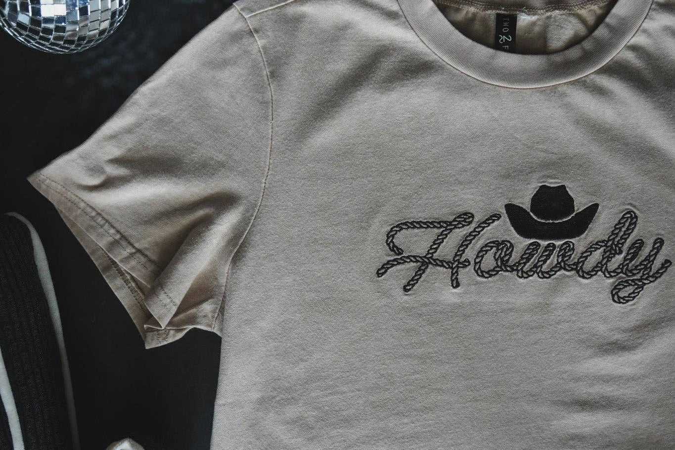 HOWDY DOLL TOP