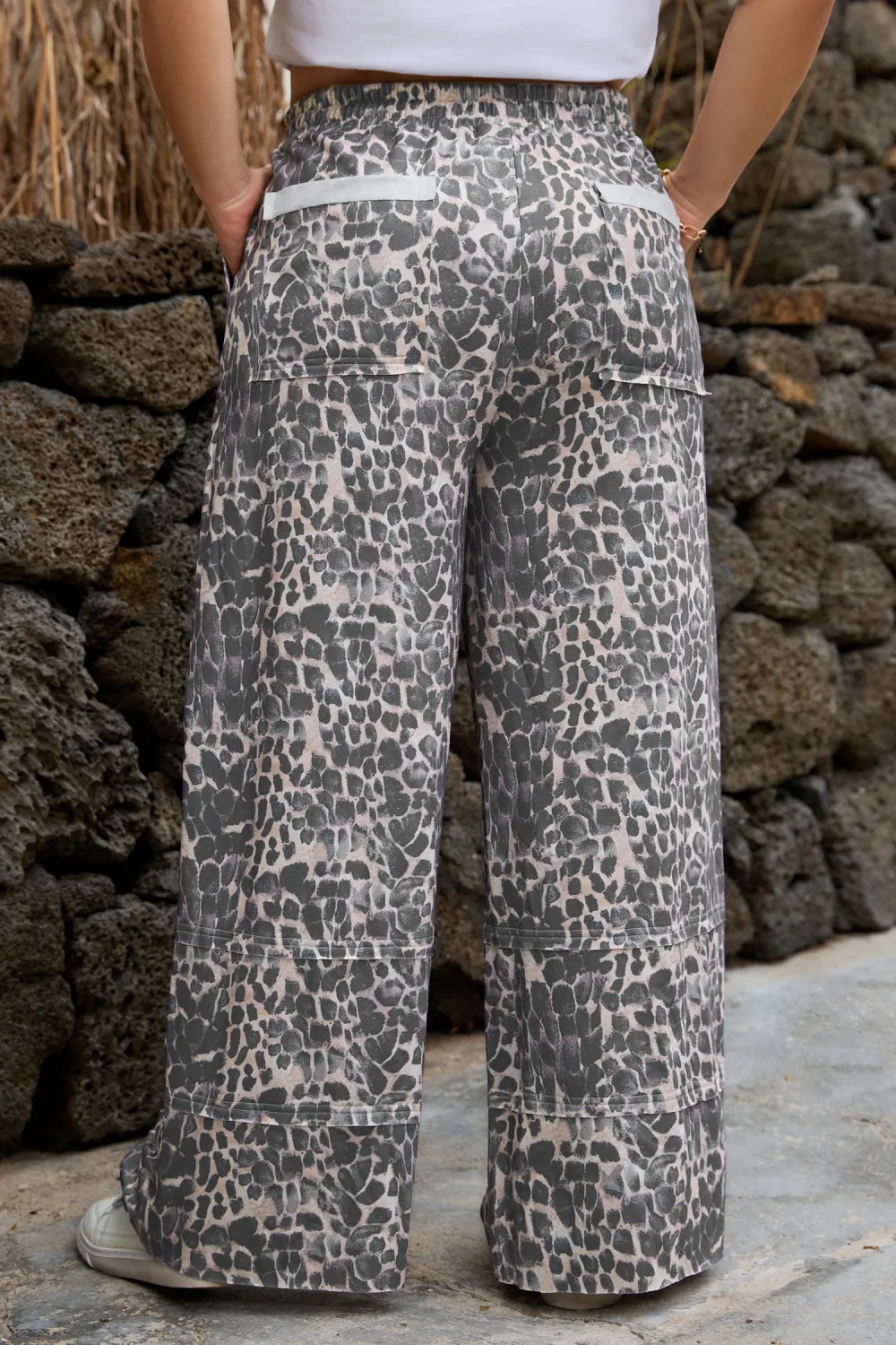 Curvy Leopard Print Raw Edge Patch Drawstring Pants